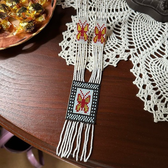 Antique 1920s Art Deco Micro Seed Beaded Butterfly Flapper Necklace - Picture 3 of 6